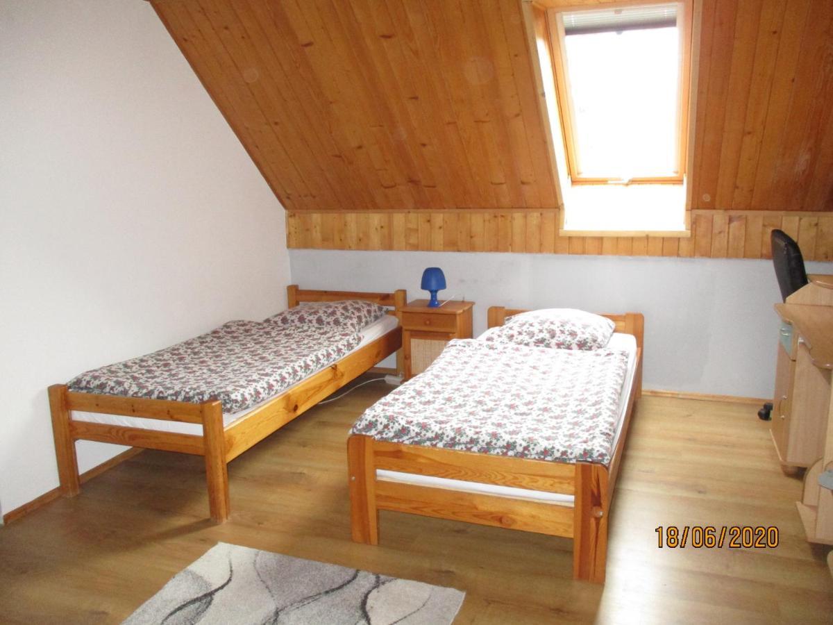 Agroturystyka Nad Brzegiem Kacwin Ngoại thất bức ảnh